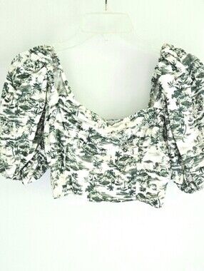 A & F Crop Top Green And Cream Toile Design Puff Sleeves